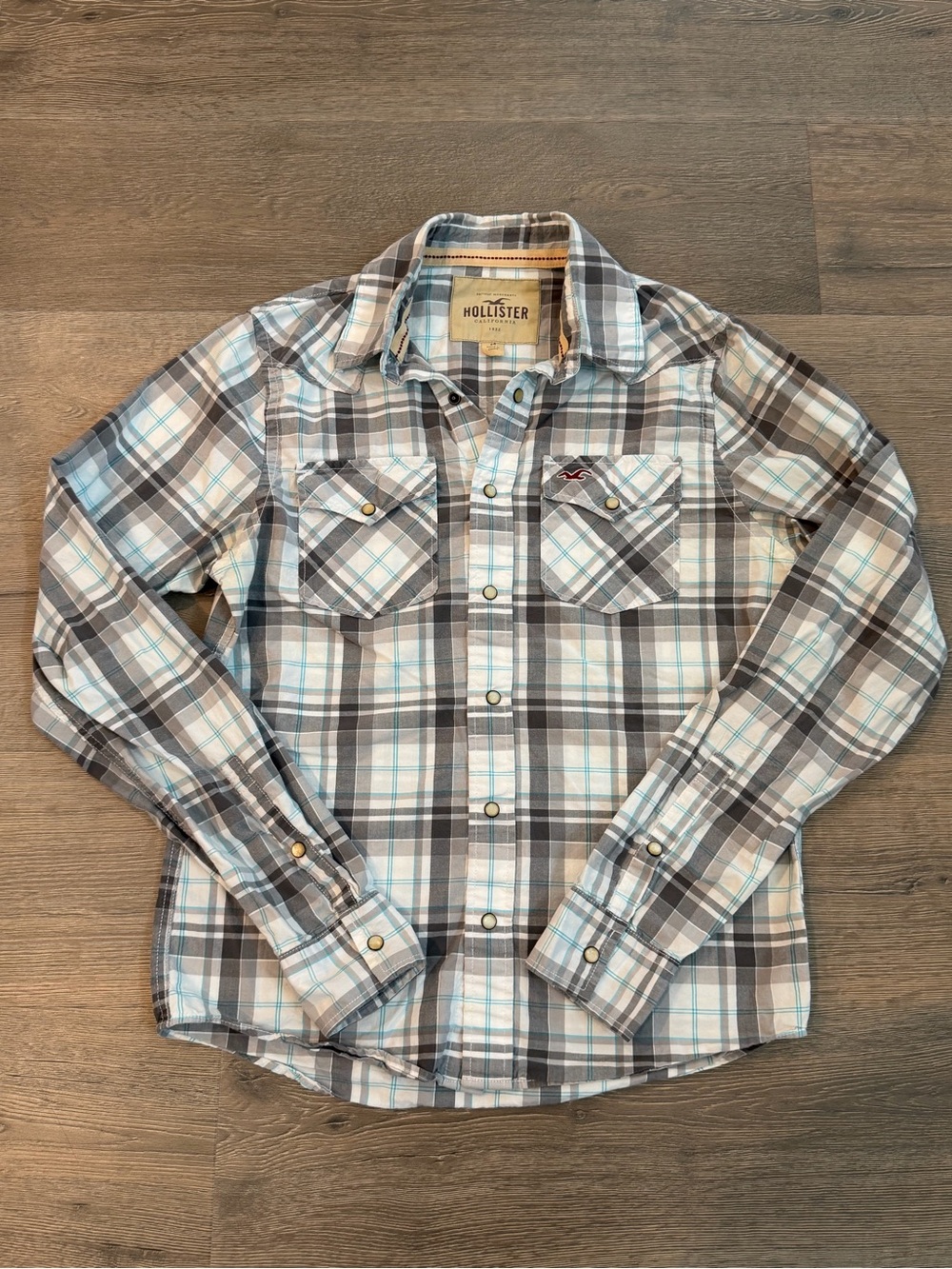 Hollister Men’s Plaid Long Sleeve Button Down Snaps Shirt Y2K